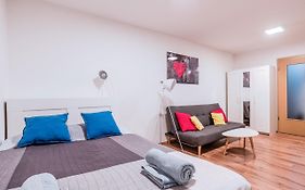 Central Studio Boulevard